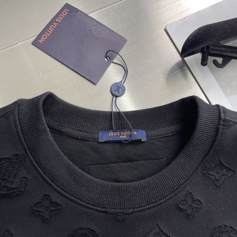 l0vis Vvtt0n t-shirt